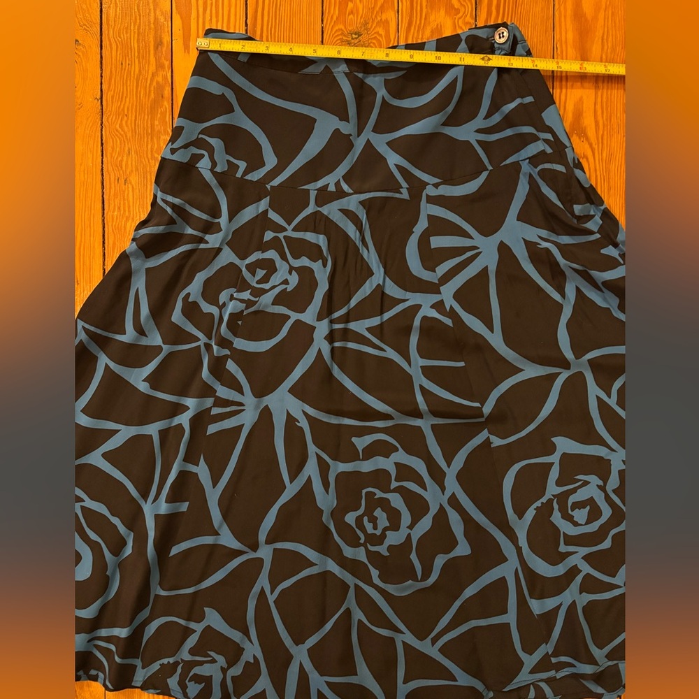 Vintage 100% Silk Skirt - Picture 3 of 4